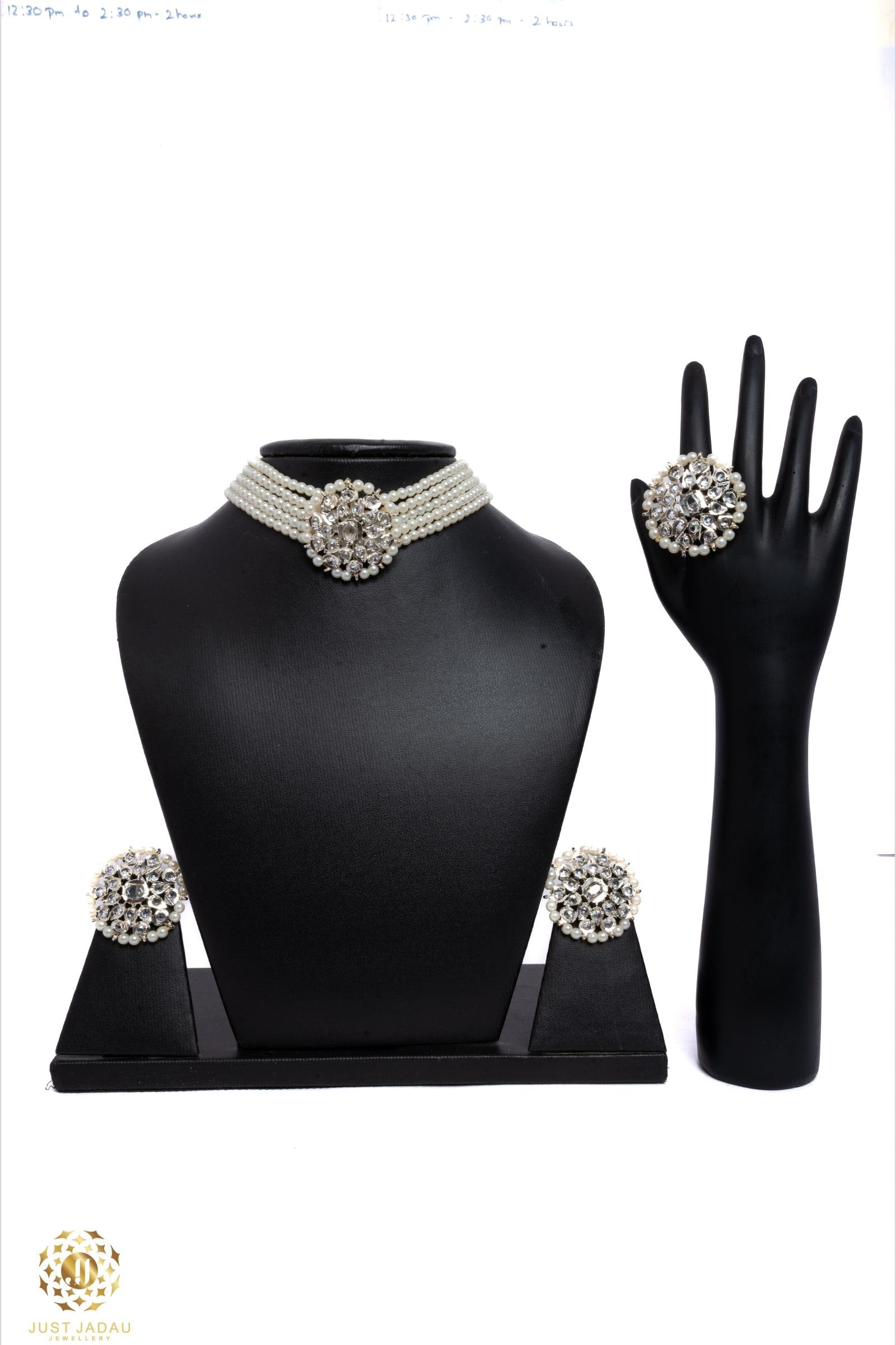 Nasra Choker with Finger Ring