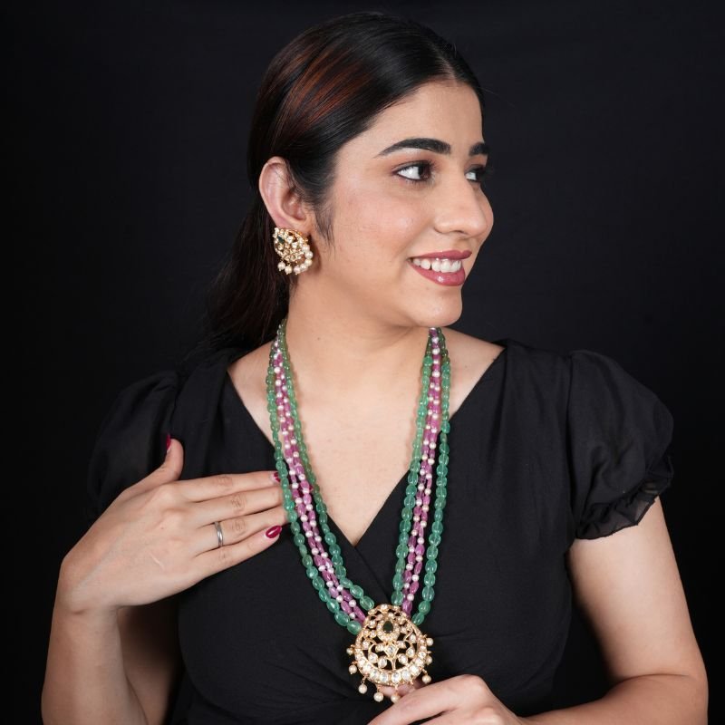 Lamisa Rani Haar in Real Mossenite