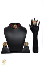 Nasra Choker with Finger Ring