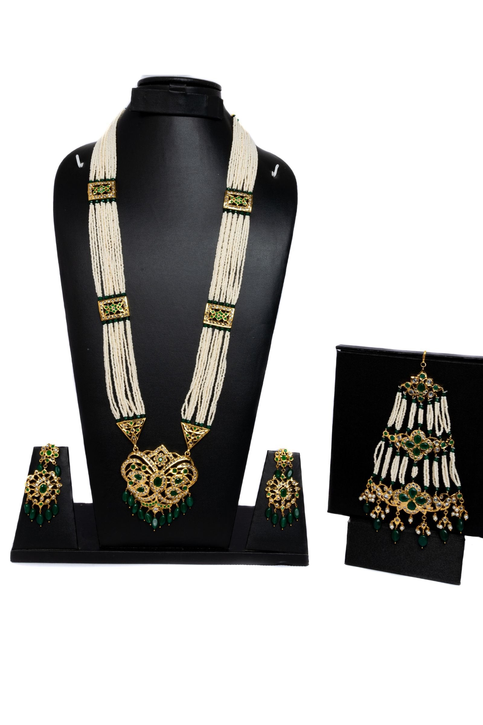 Simran Rani Haar with Jhumar