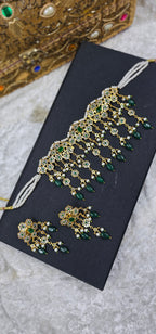 Fazeen Choker Jadau Jewellery set In Emerald