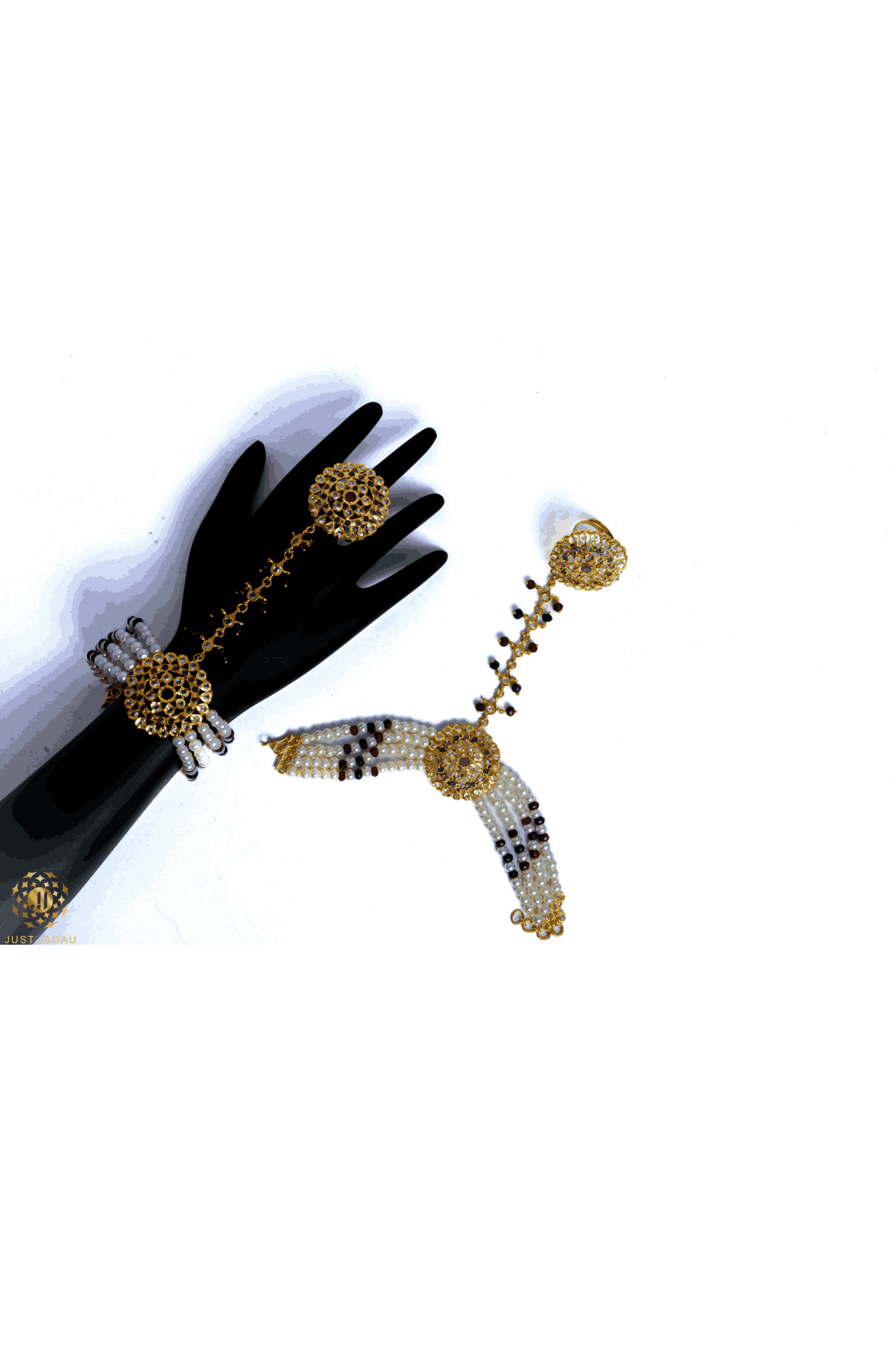 Durre Shahvar Bridal Set