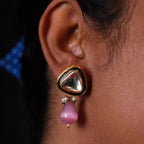 Avni Kundan Studs