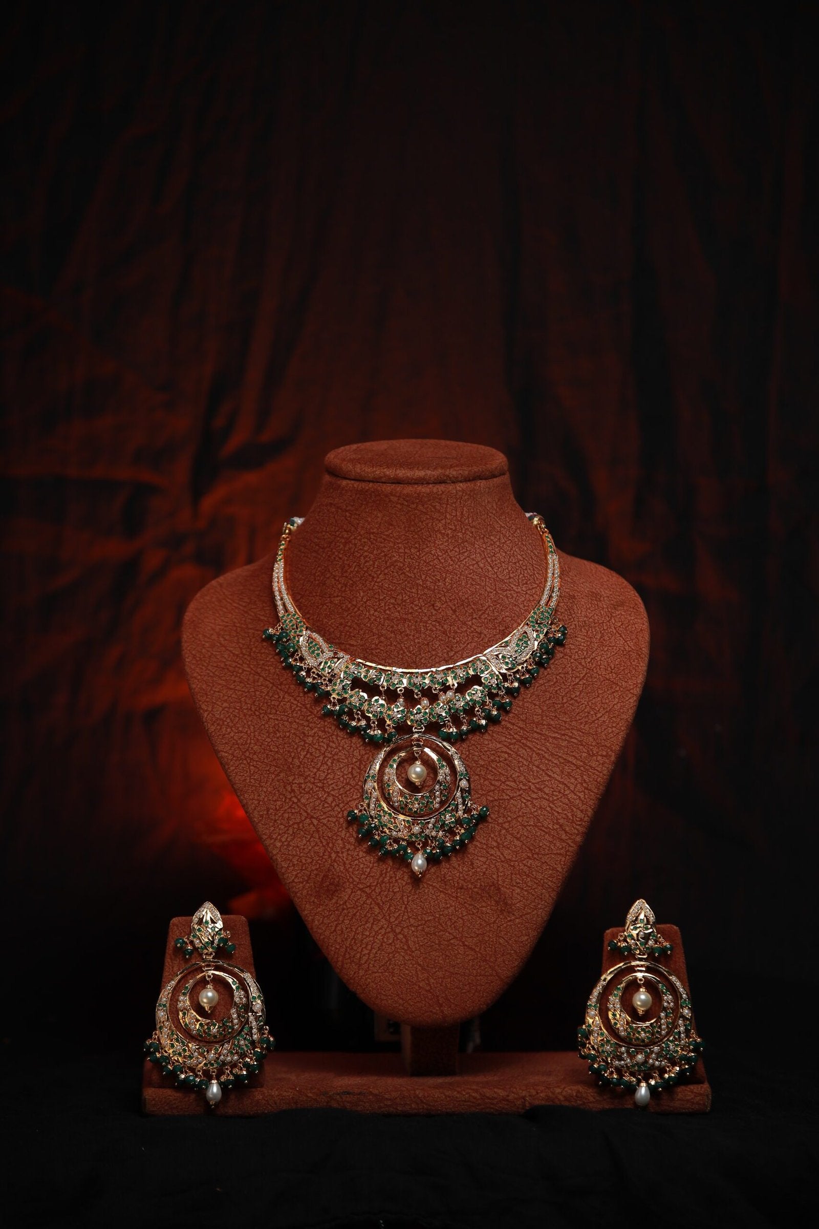 Aziza Necklace Set