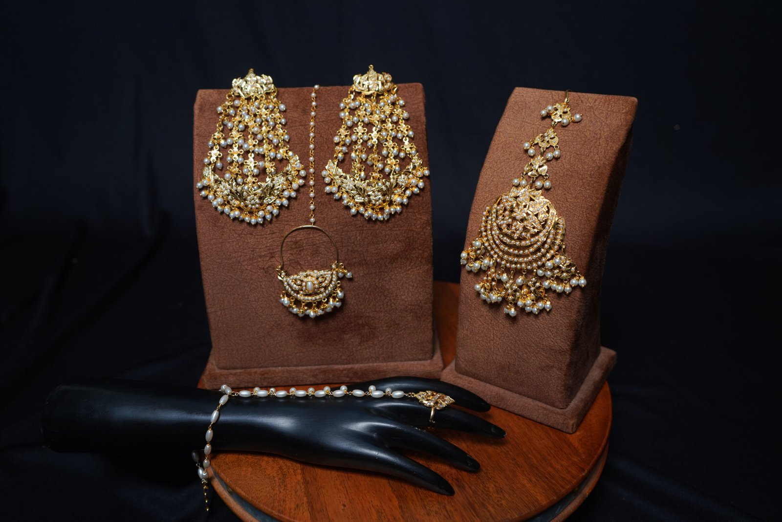Aalam Bridal Set
