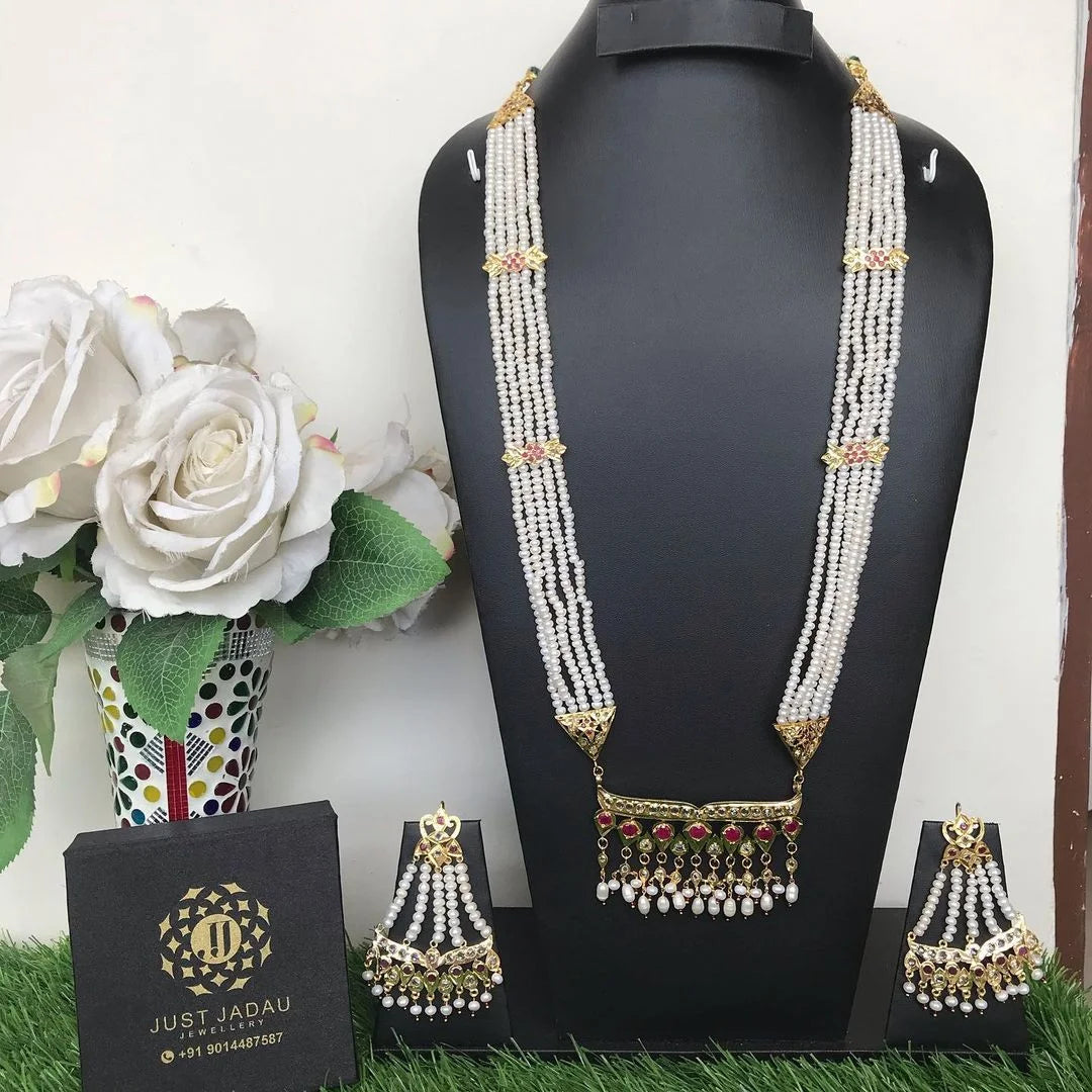 Aarisha Bridal Set in Real Pearls