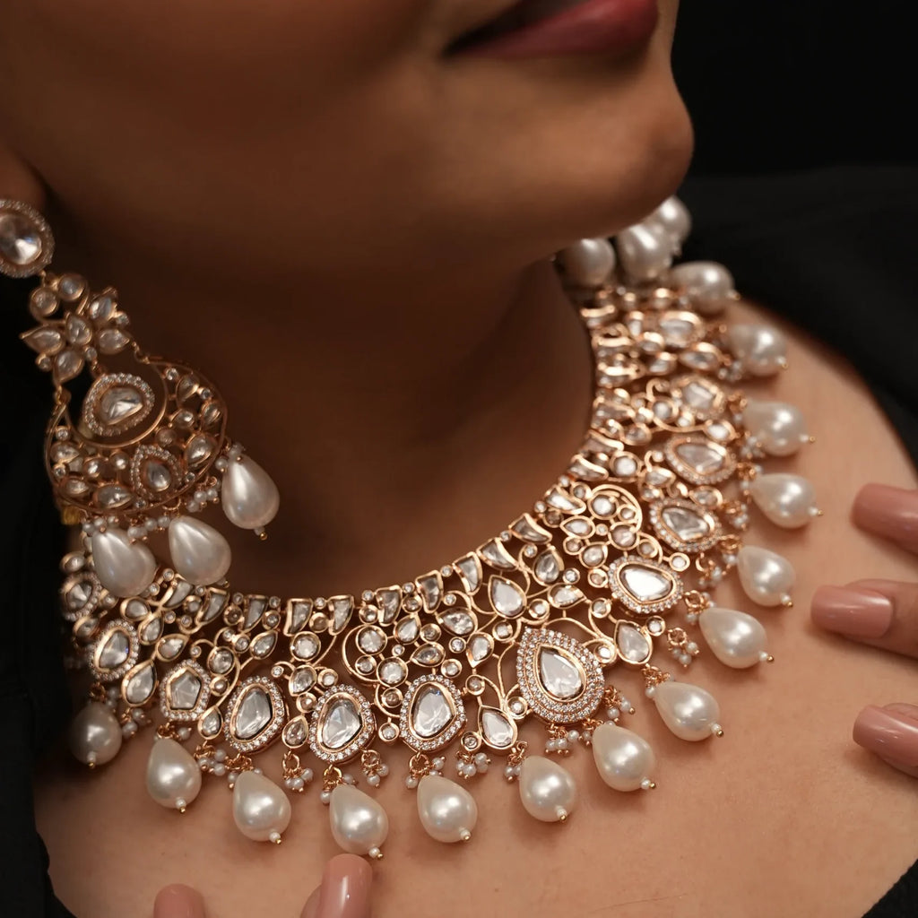 Aneeqa Necklace Set in Real Kundan