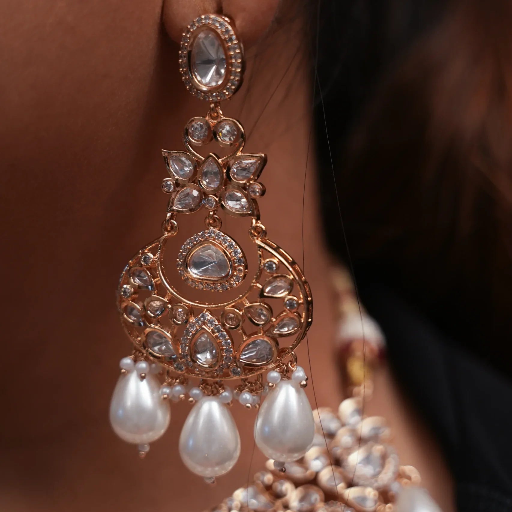 Aneeqa Necklace Set in Real Kundan