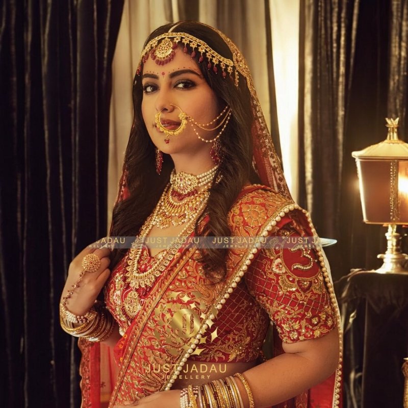 Avika Ruby Bridal set