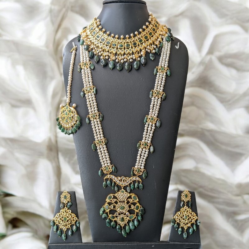 Ayah Bridal Set in Real Emerald and Pearls