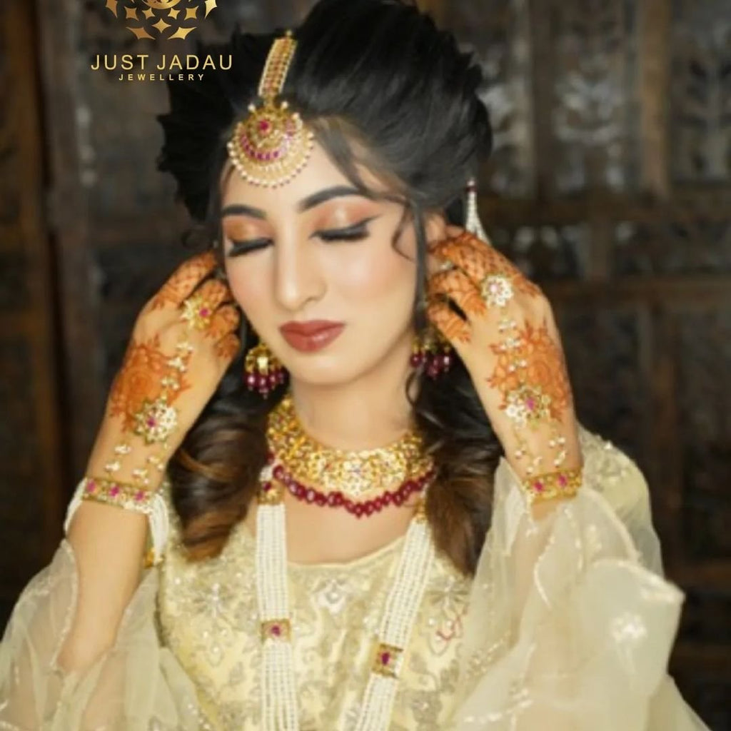 Chahak Bridal Set
