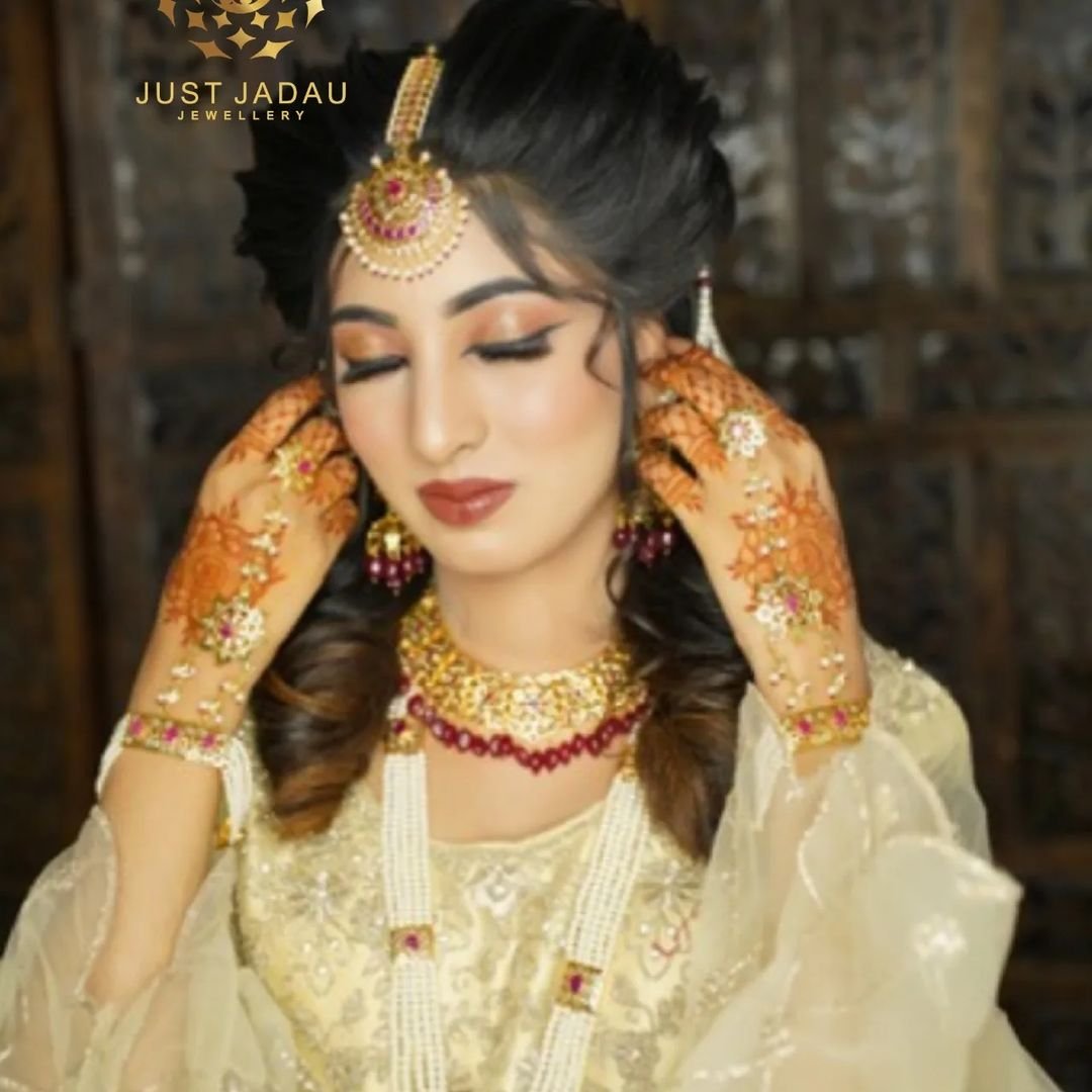 Chahak Bridal Set