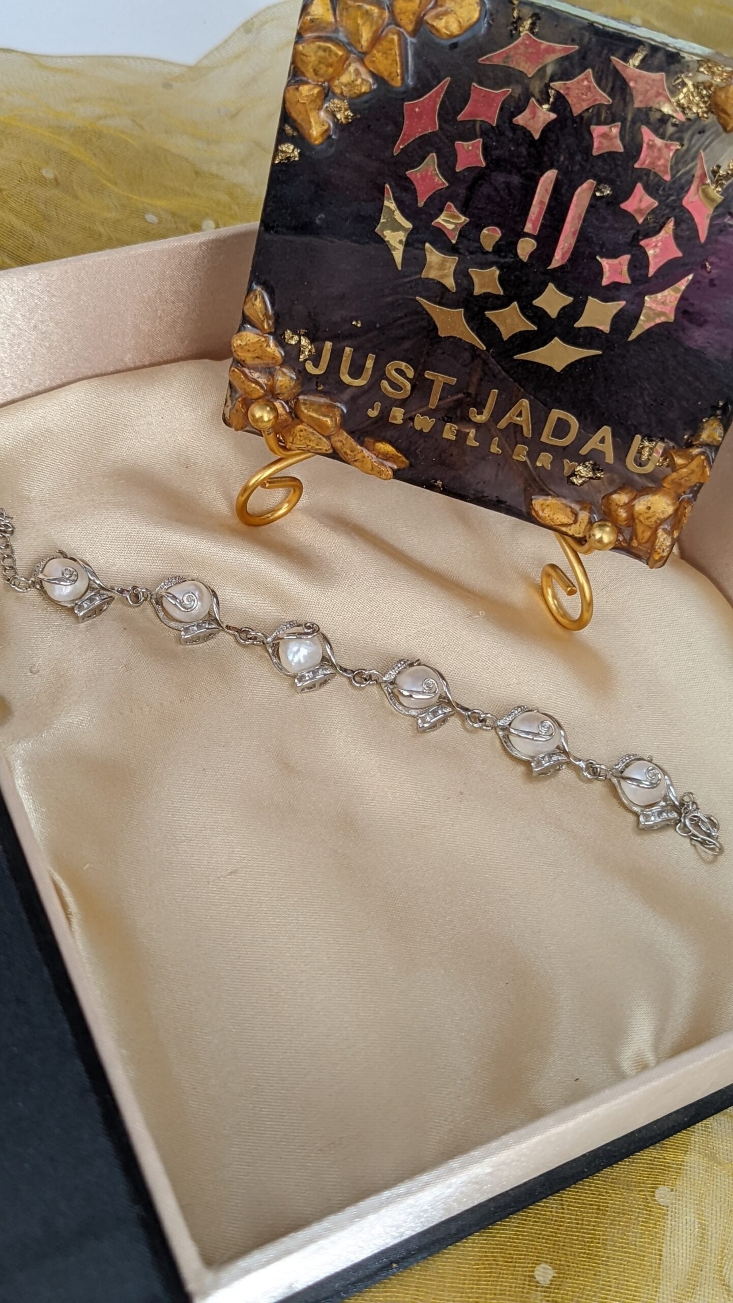 Charvi Bracelet in Real Pearls