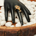 Amna Finger Ring