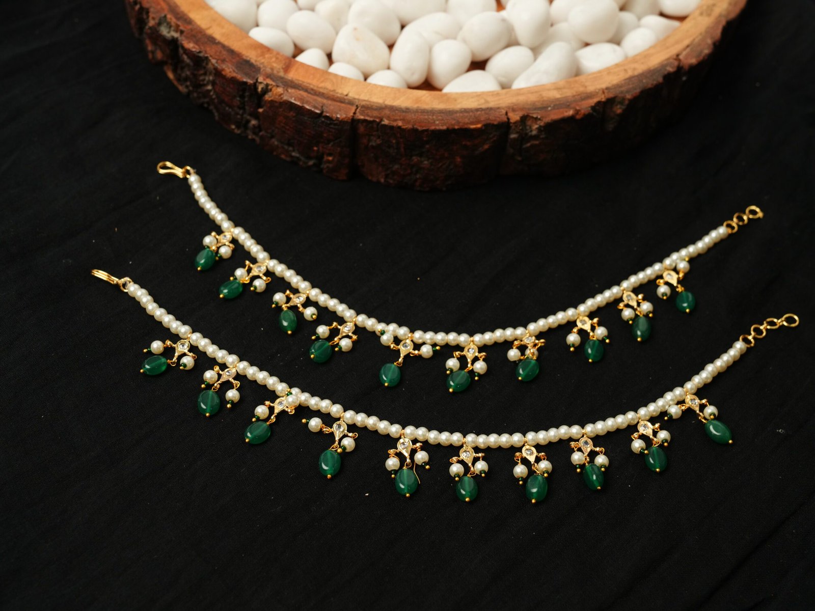 Basira Jadau Anklets