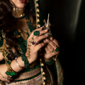 Esha Hathphool
