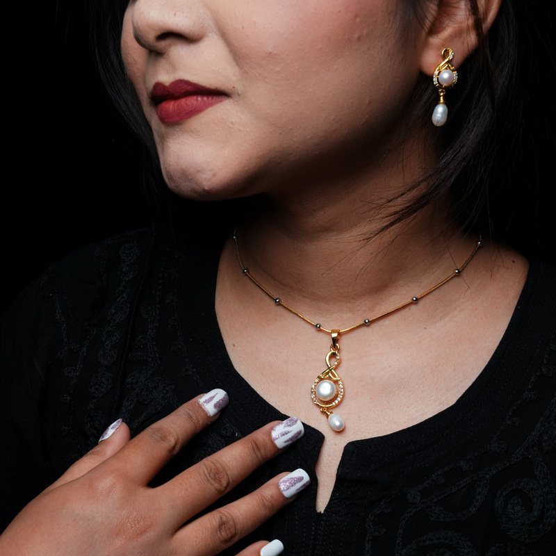 Soma Real Pearls Set