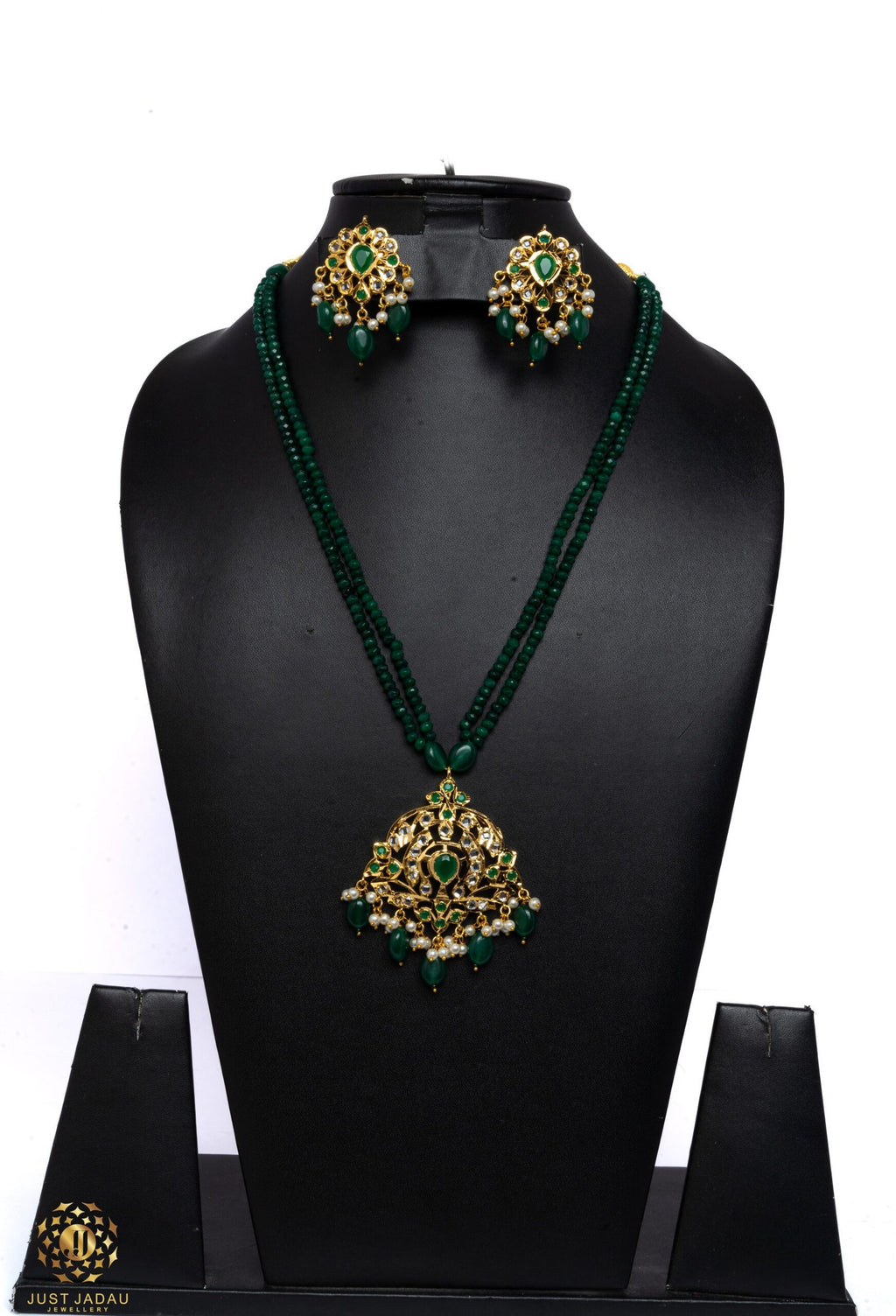 Tamanna  Pendant Set