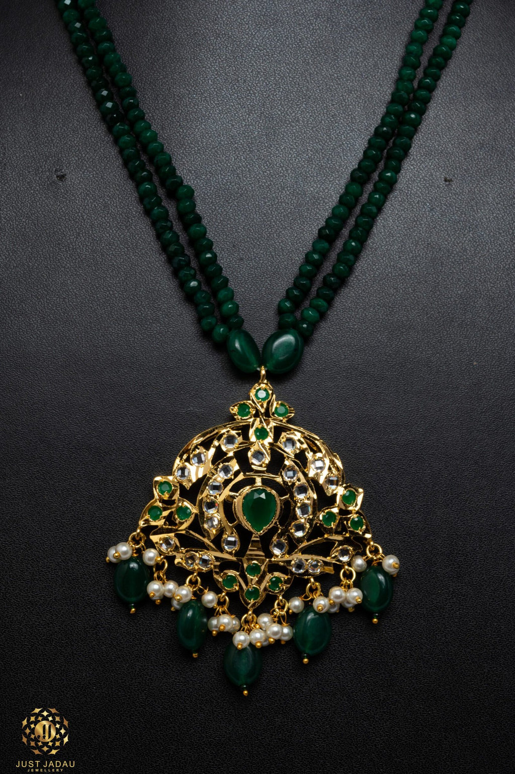 Tamanna  Pendant Set