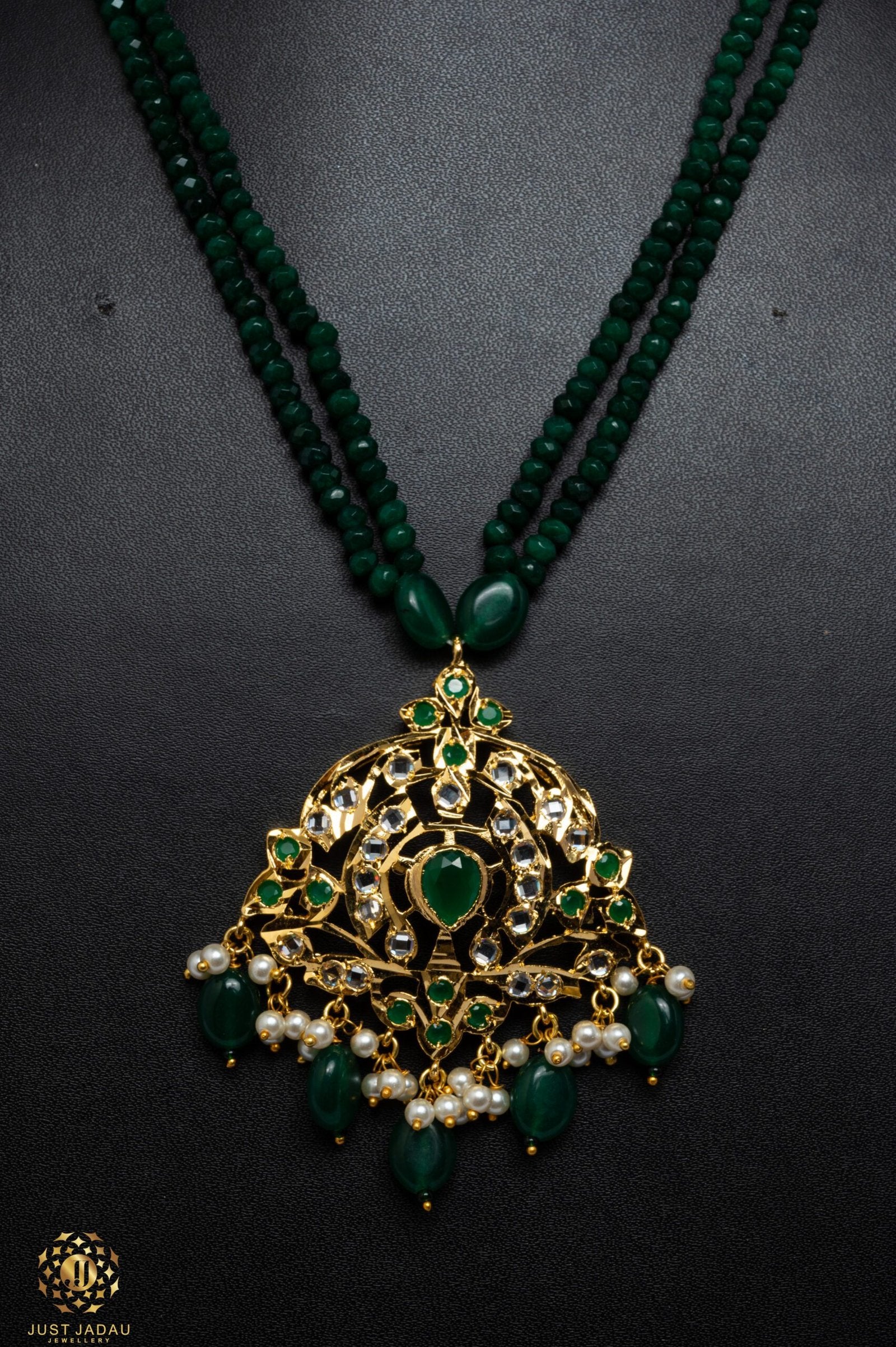 Tamanna  Pendant Set