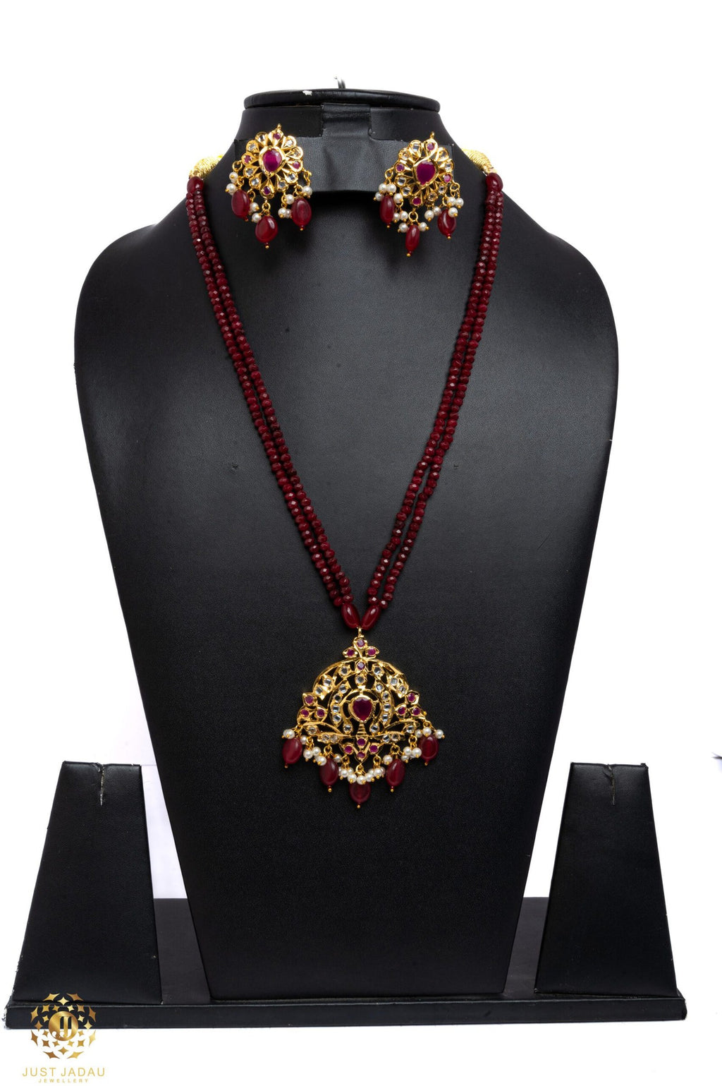 Tamanna  Pendant Set