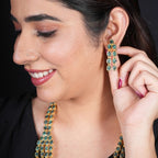 Eman Layerd haar in Real Emerald