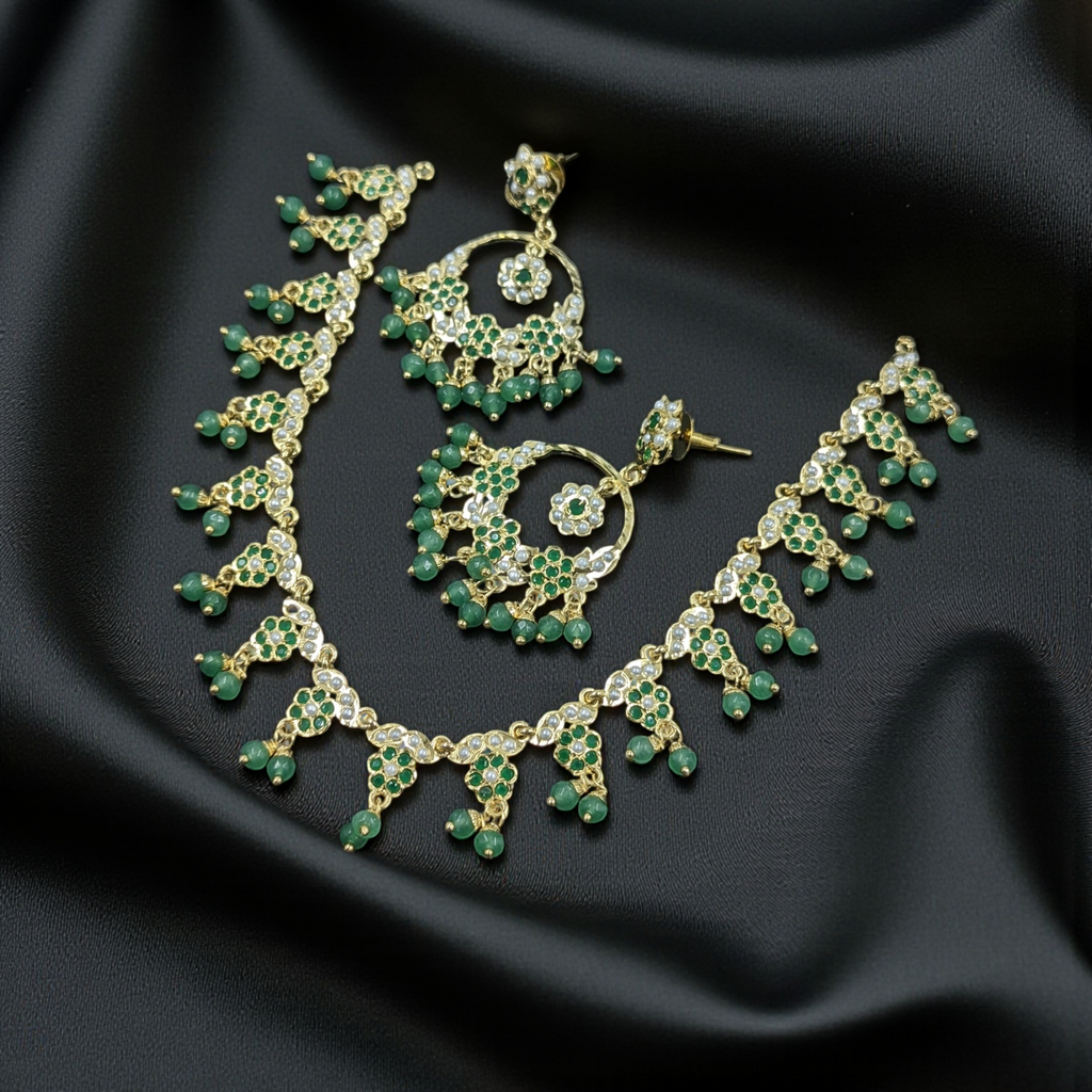Albiya Necklace Set