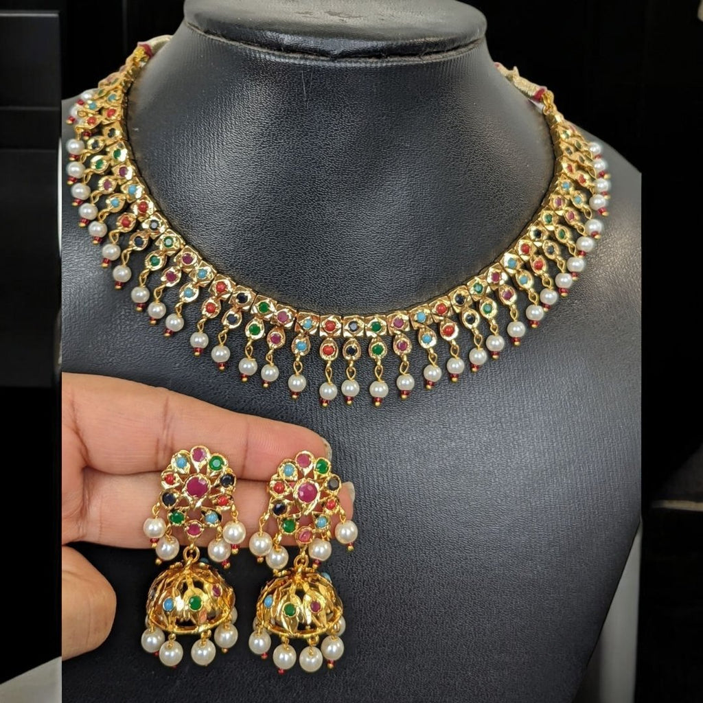 Falaq Necklace Set