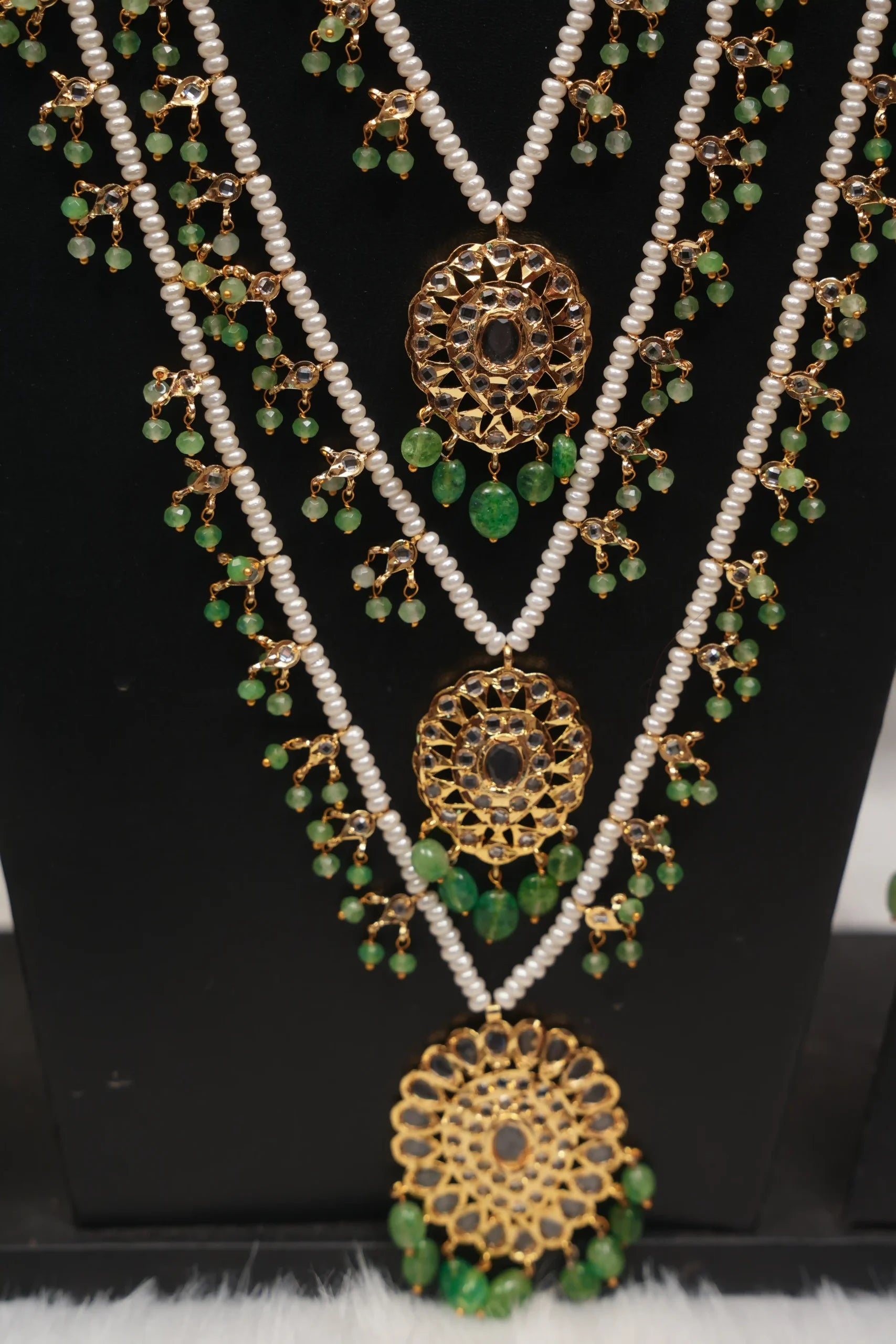 Freya Bridal Set in Real Emerald