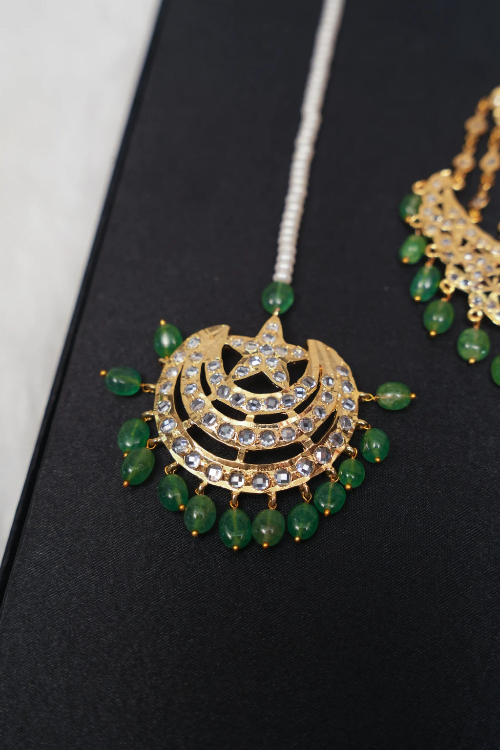 Freya Bridal Set in Real Emerald