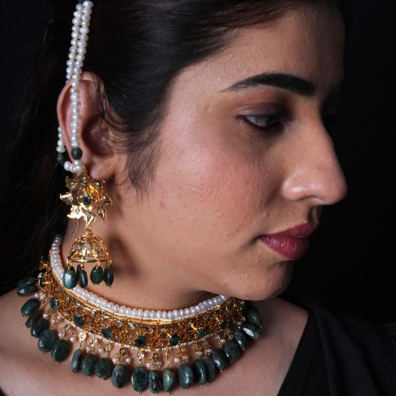 Hyderabadi Choker Set In Real Emerald