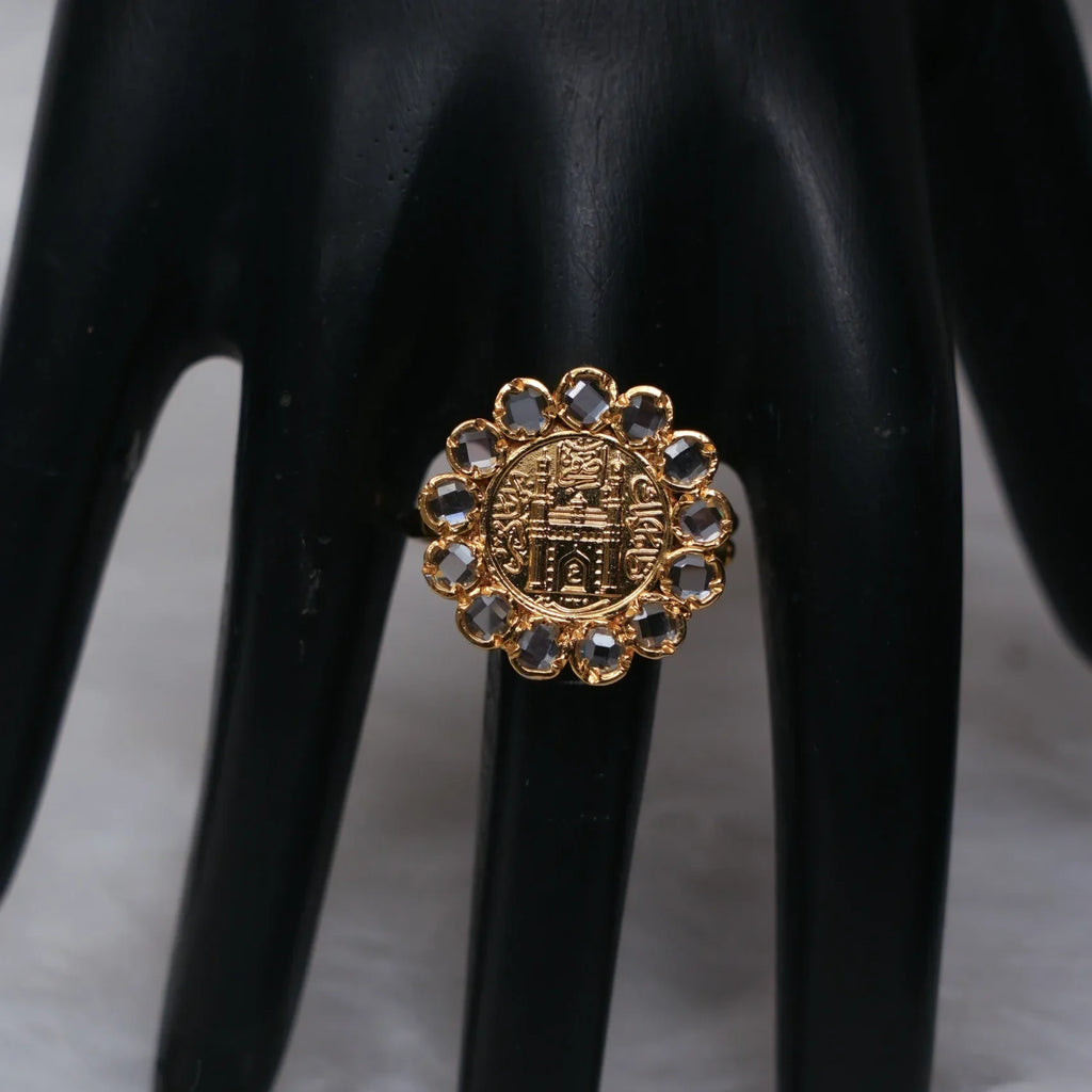 Israa Ashrafi Set in Real Pearls