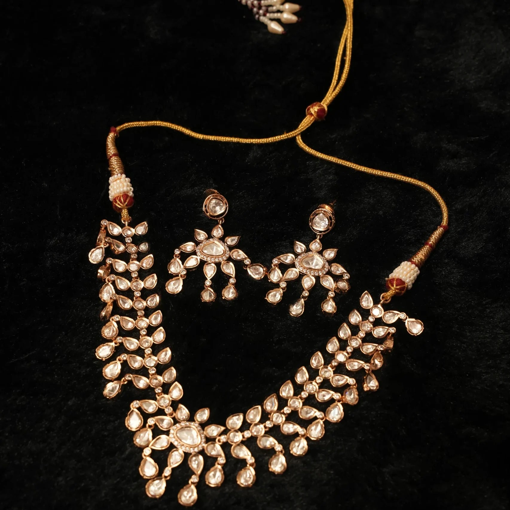 Jaanvi Necklace Set in Real Kundan