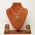 Anaisha Jadau Pendant Set With Earrings