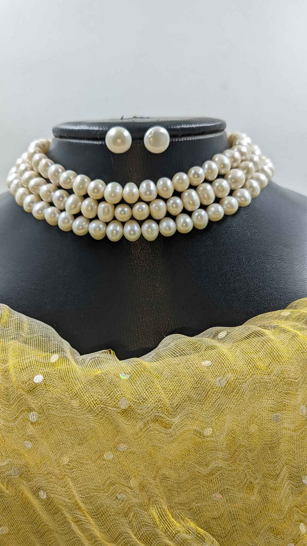 Maya Ali Choker in Real Pearls