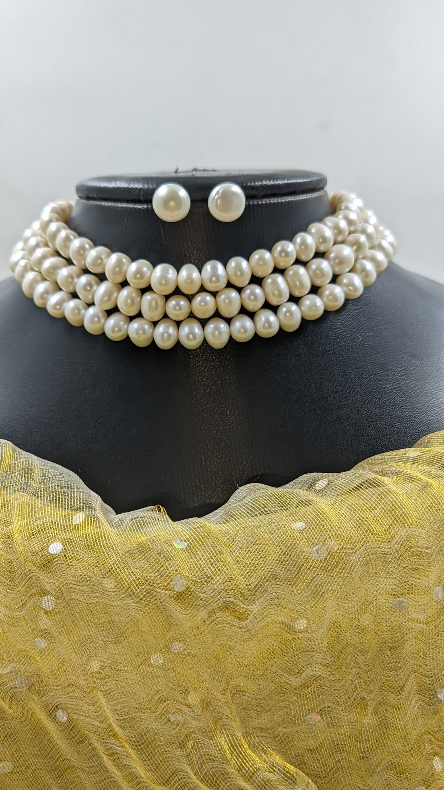Maya Ali Choker in Real Pearls