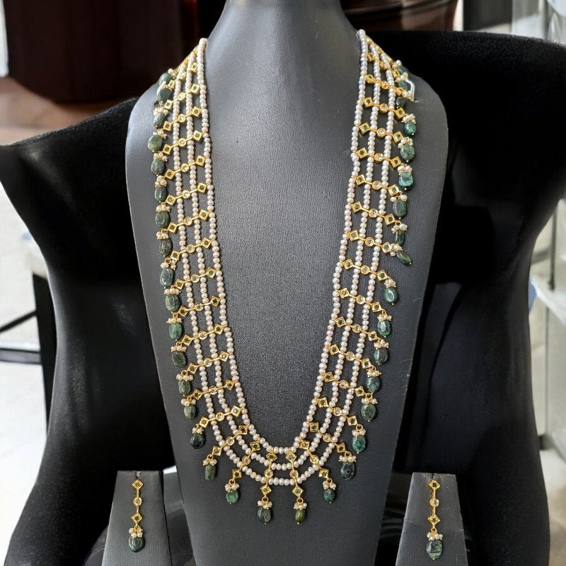 Noor Layerd Haar in Real Emerald and Real Pearls