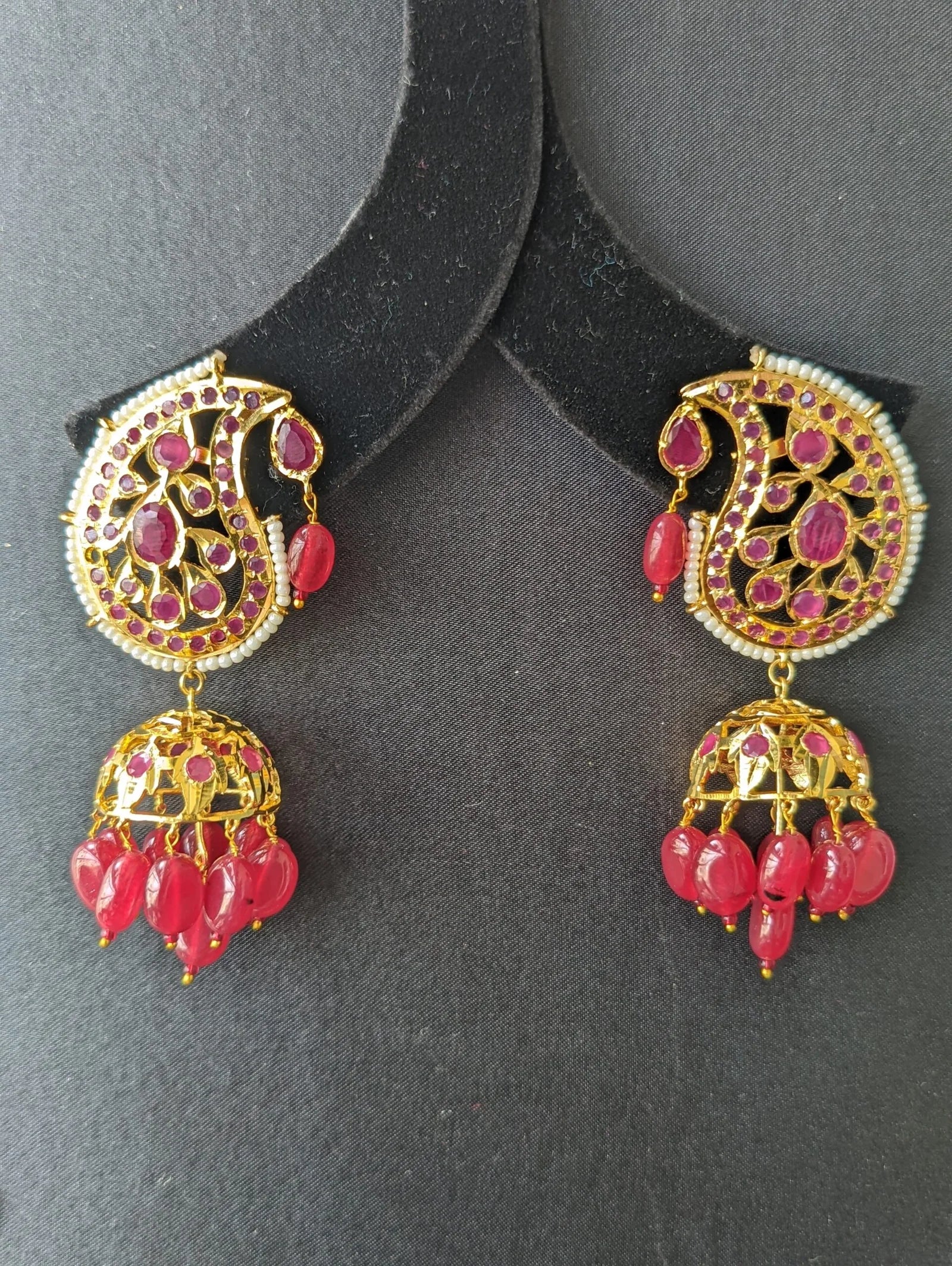 Saman jhumka