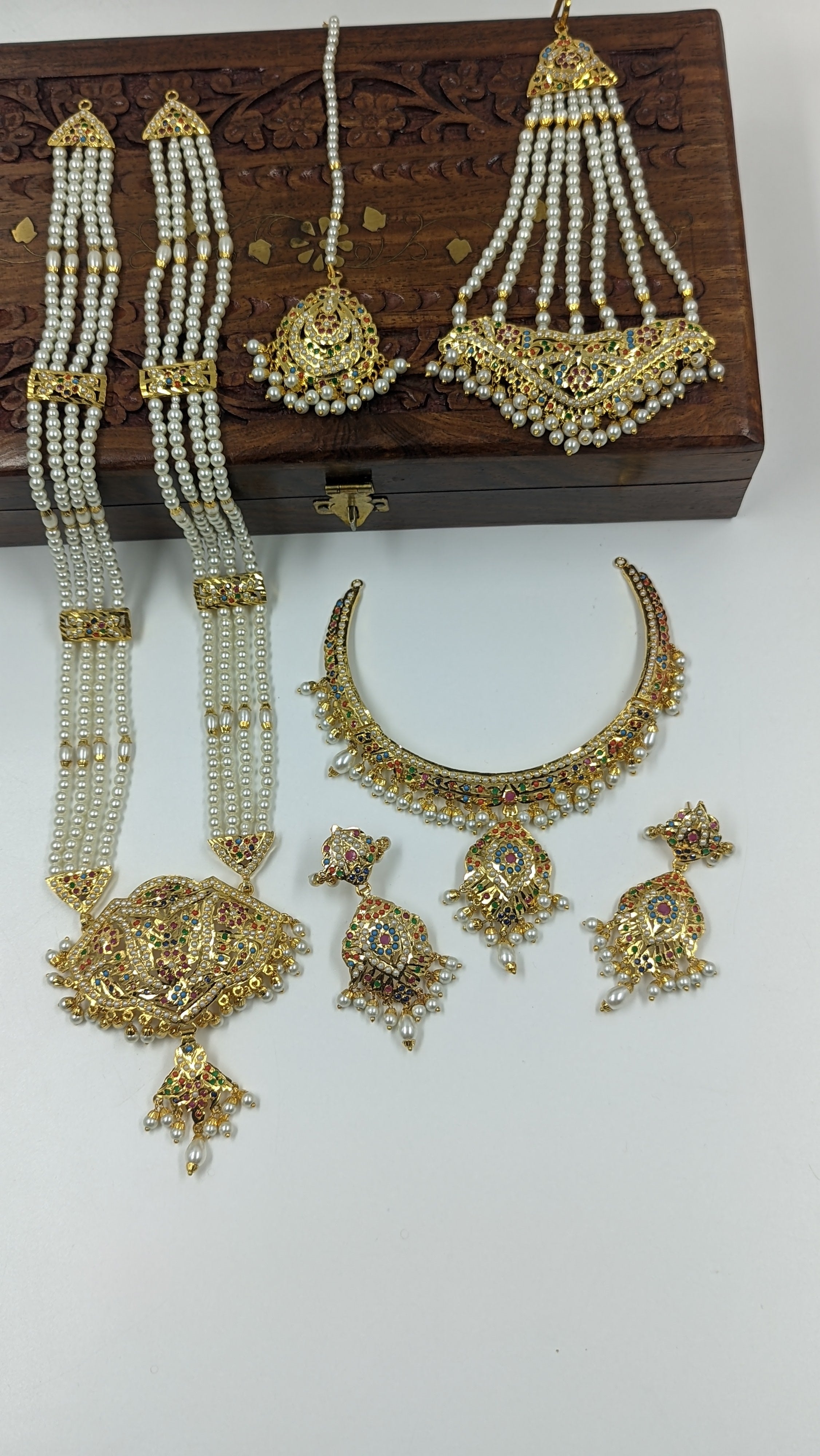 Nudrat Jadau Bridal Jewellery Set In Navratan Pearls