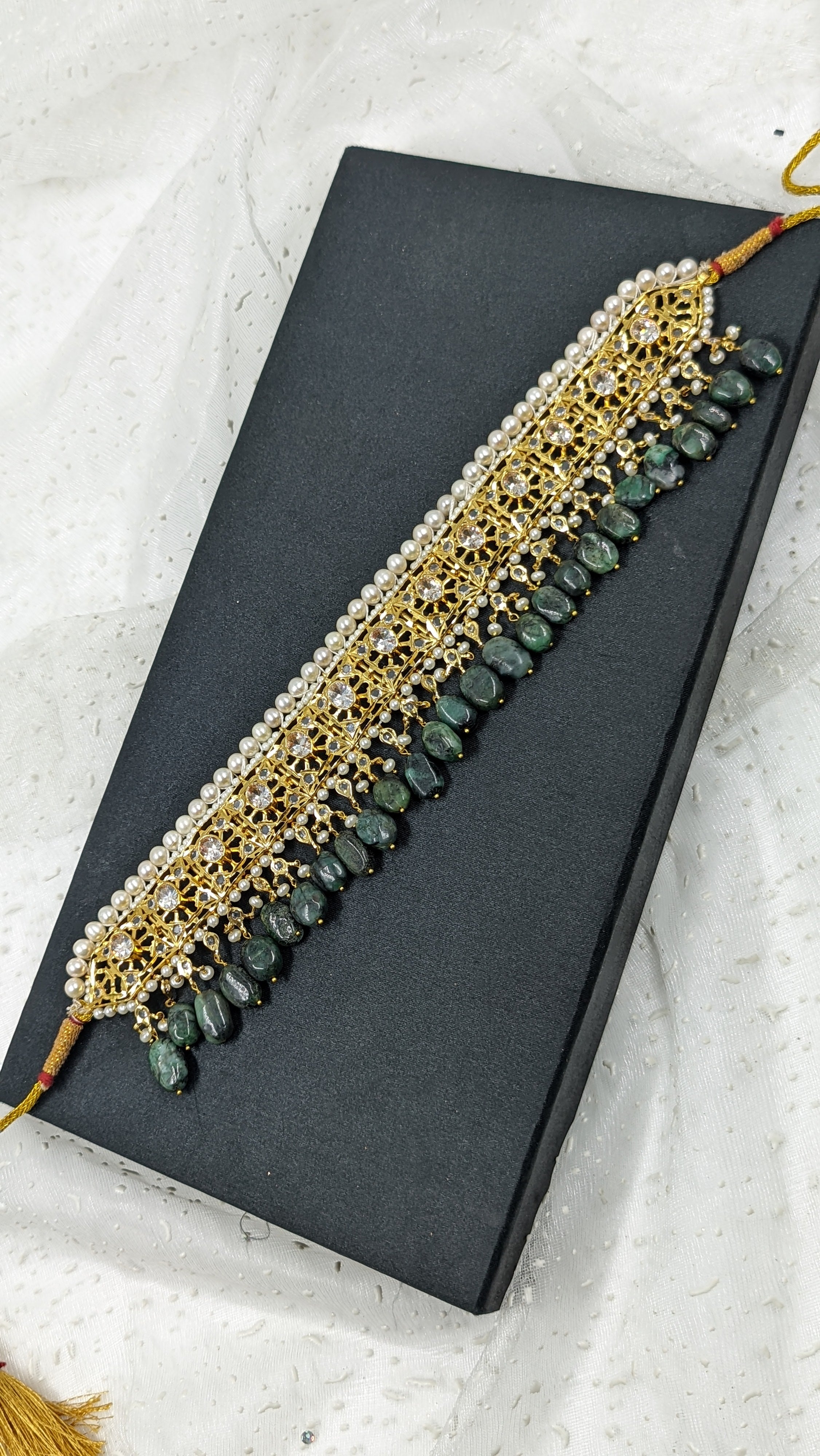 Vaima Choker set in Real Emerald and Real Pearls