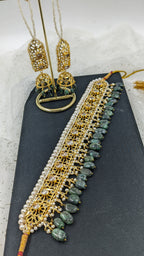 Vaima Choker set in Real Emerald and Real Pearls