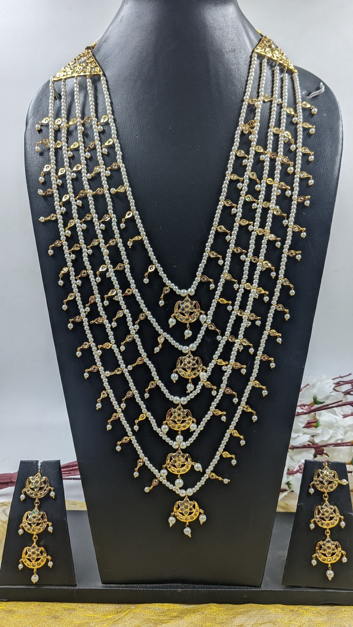 Chand tara layered haar