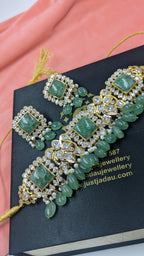 Hina Khan Choker set