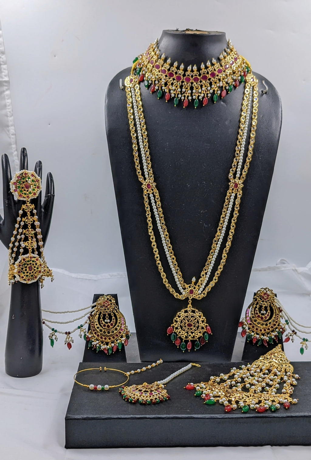 Isheal Bridal Set
