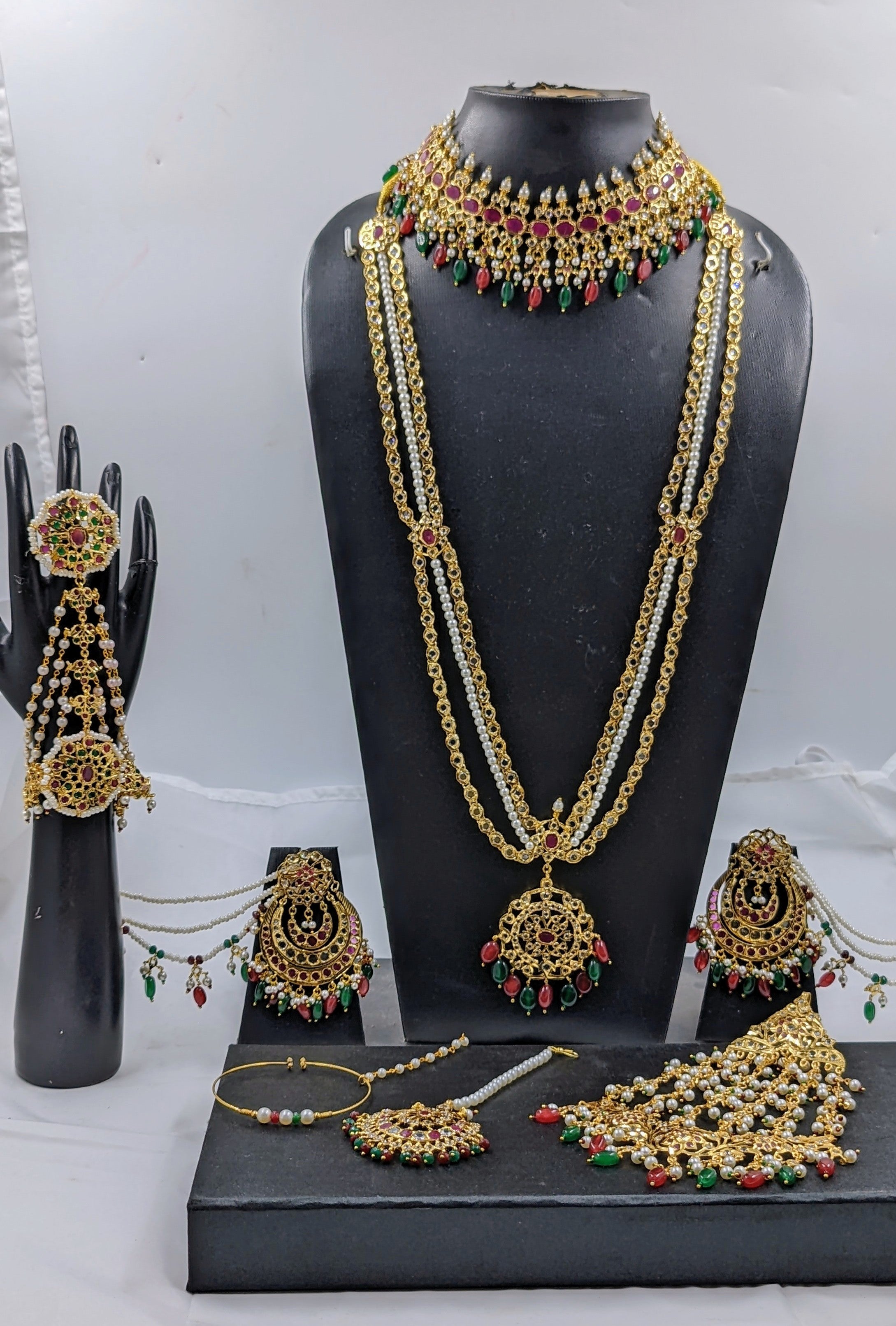 Isheal Bridal Set