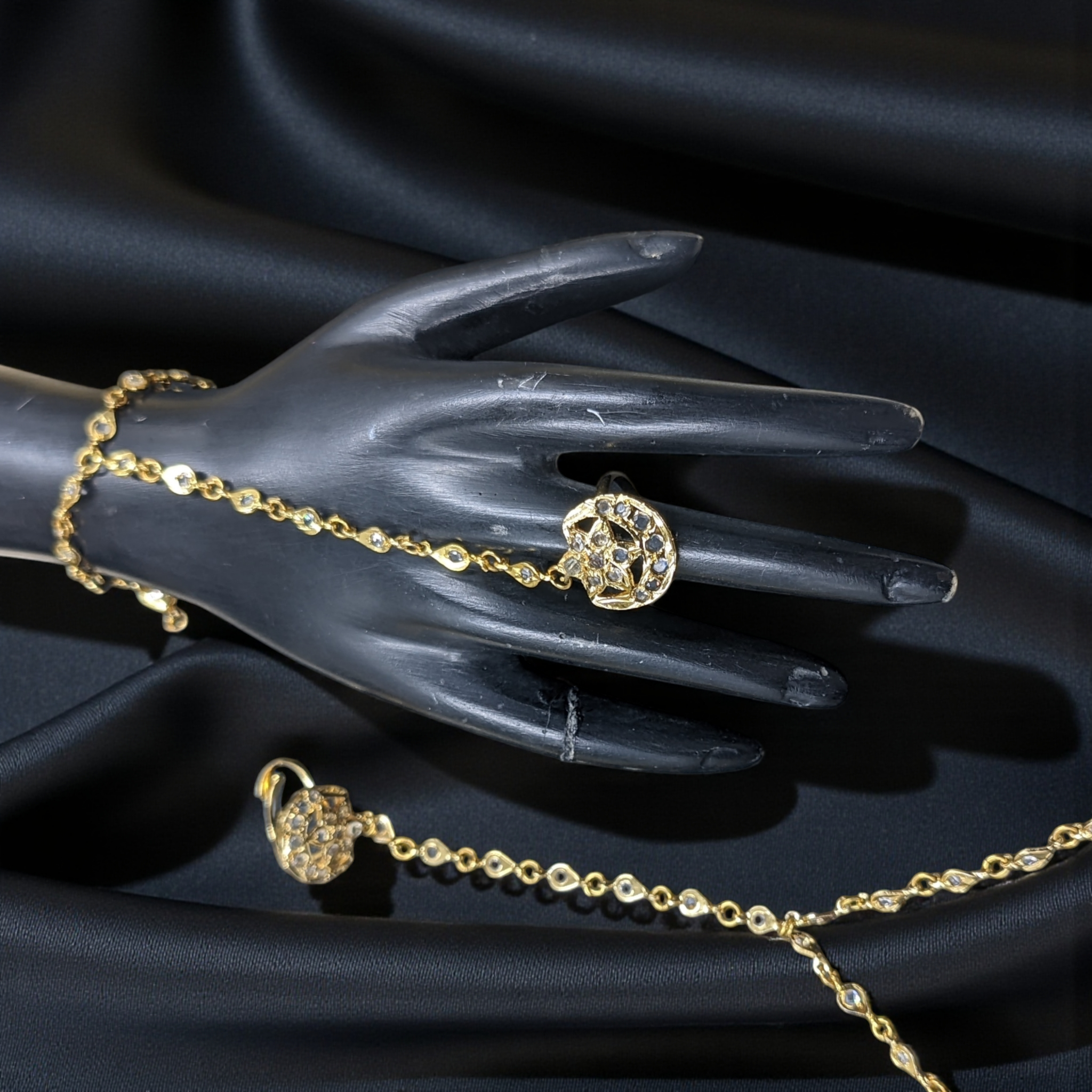 Chand Tara Delicate Hathphool