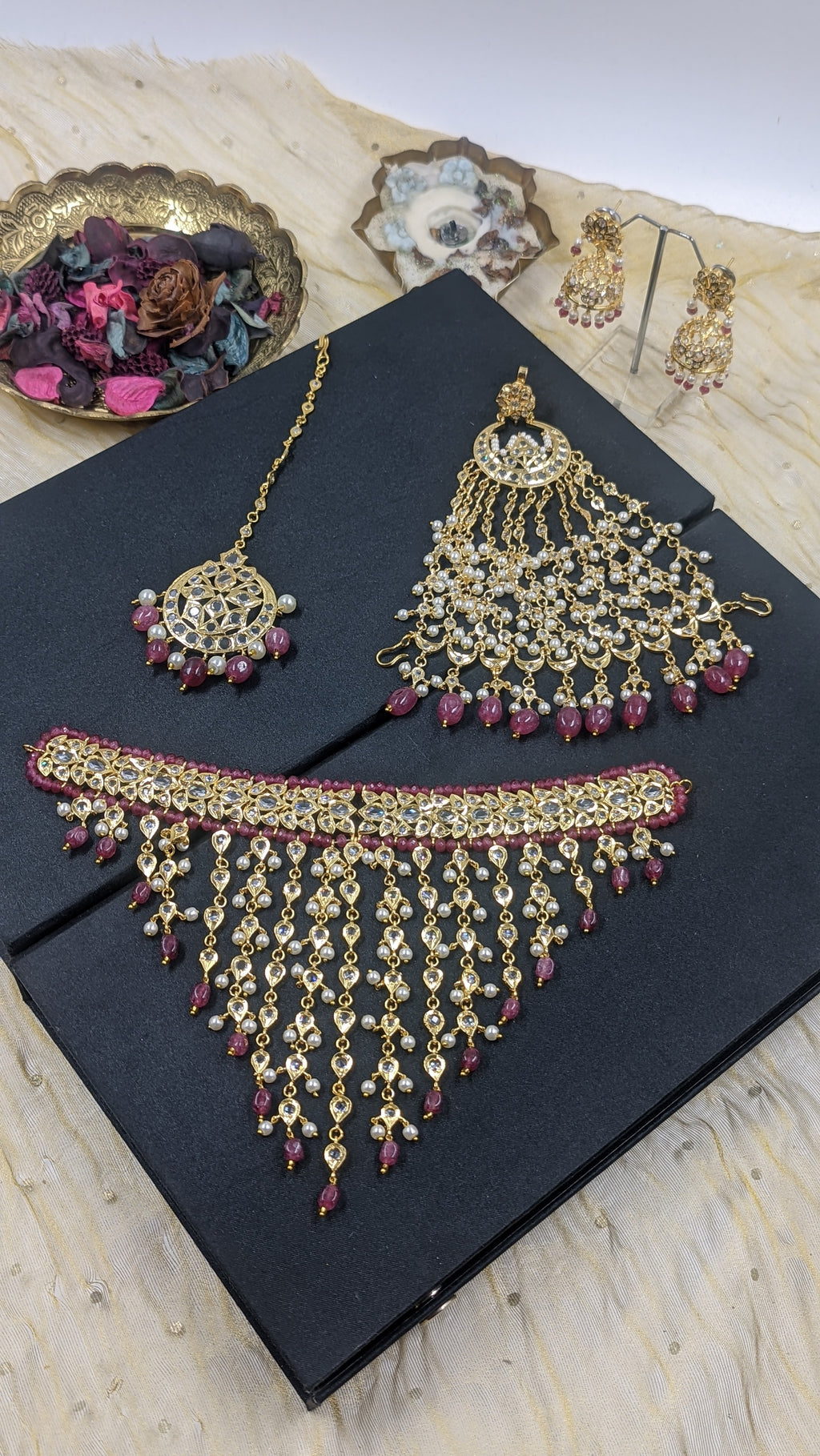 Hira bridal in Ruby