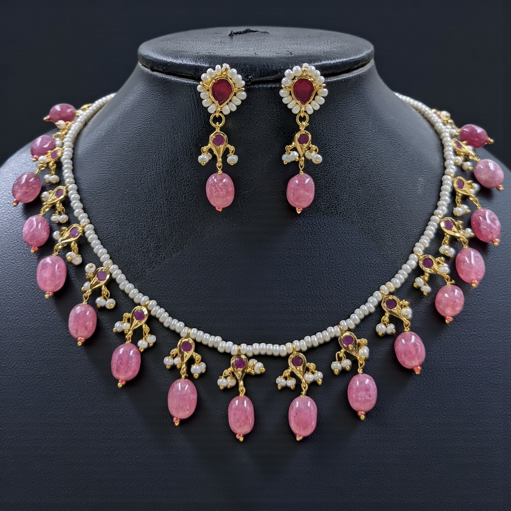 Riza Necklace Set
