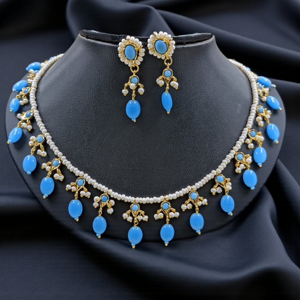 Riza Necklace Set