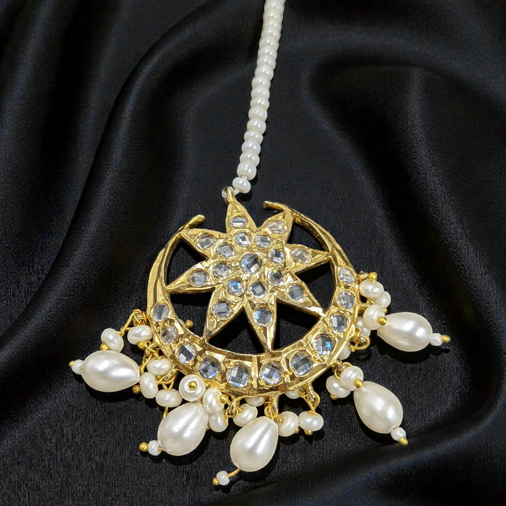Noor-e-Mahtaab Bridal Set
